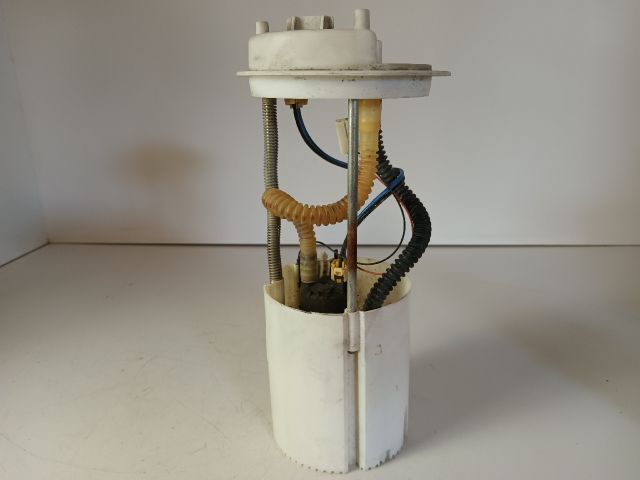 bontott OPEL COMBO Üzemanyag Szivattyú