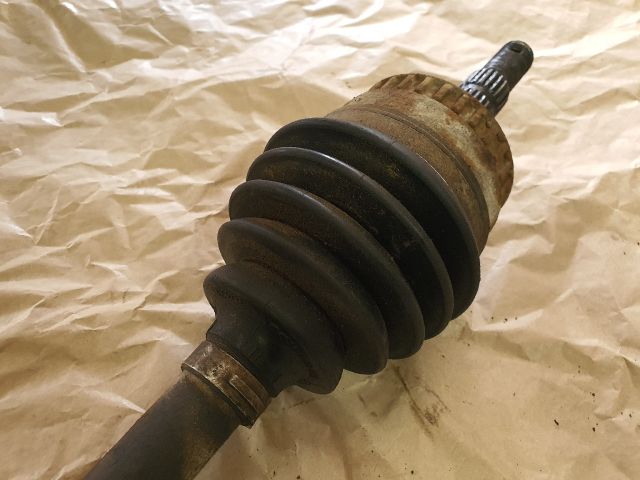 bontott OPEL COMBO Bal Féltengely