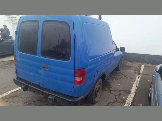 bontott OPEL COMBO Jobb első Féknyereg Munkahengerrel
