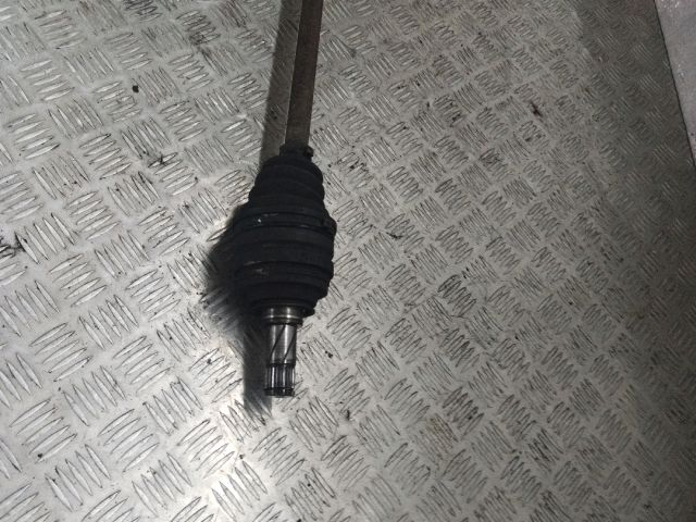 bontott OPEL COMBO Jobb Féltengely