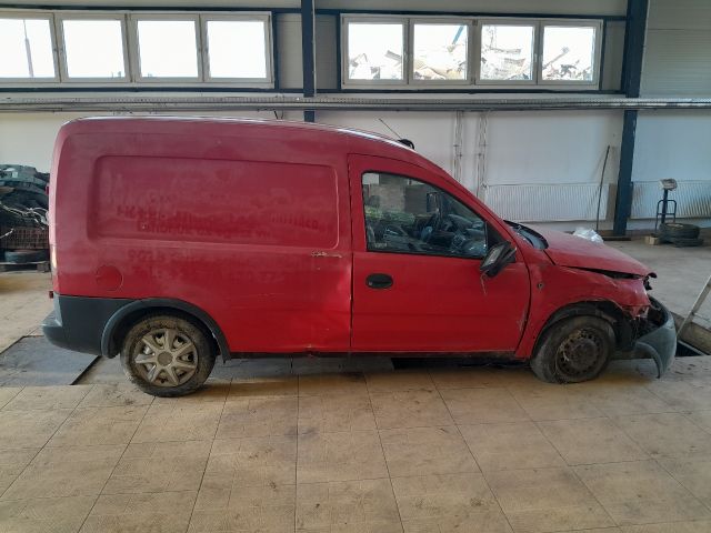 bontott OPEL COMBO Nívópálca