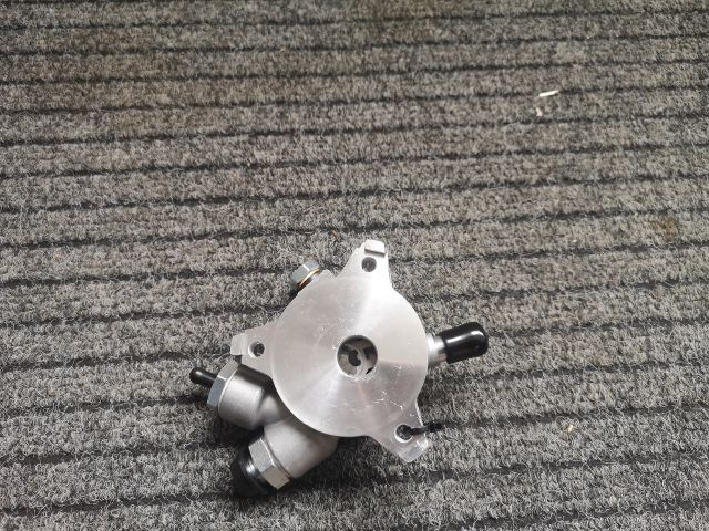 bontott OPEL COMBO Vákumpumpa