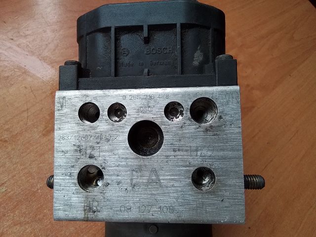 bontott OPEL COMBO ABS Kocka