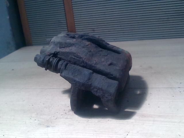 bontott OPEL COMBO Bal első Féknyereg Munkahengerrel