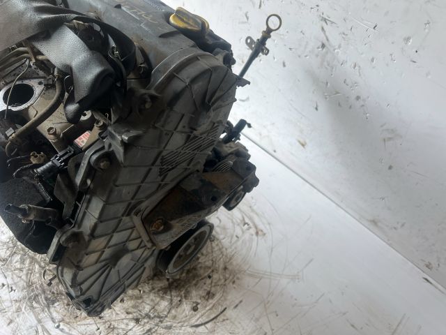 bontott OPEL COMBO Motor (Fűzött blokk hengerfejjel)