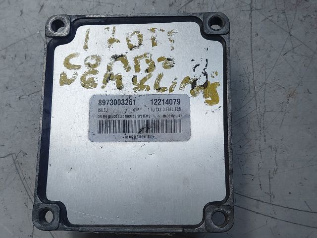 bontott OPEL COMBO Motorvezérlő