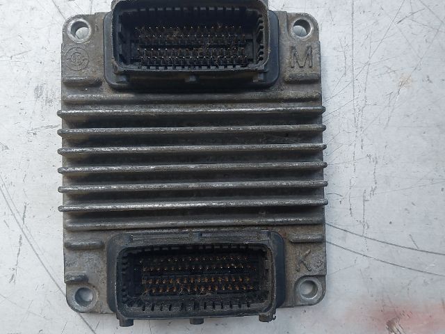 bontott OPEL COMBO Motorvezérlő