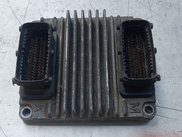 bontott OPEL COMBO Motorvezérlő