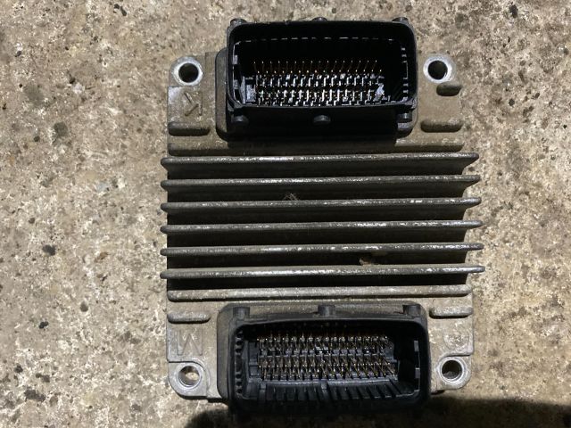 bontott OPEL COMBO Motorvezérlő