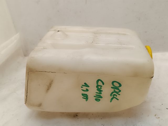 bontott OPEL COMBO Ablakmosó Tartály