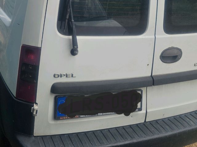 bontott OPEL COMBO Bal Csomagtérajtó (Részeivel)
