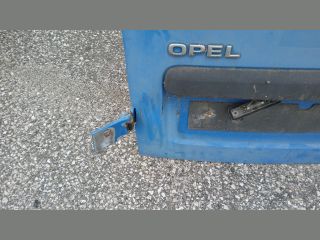bontott OPEL COMBO Bal Csomagtérajtó (Részeivel)