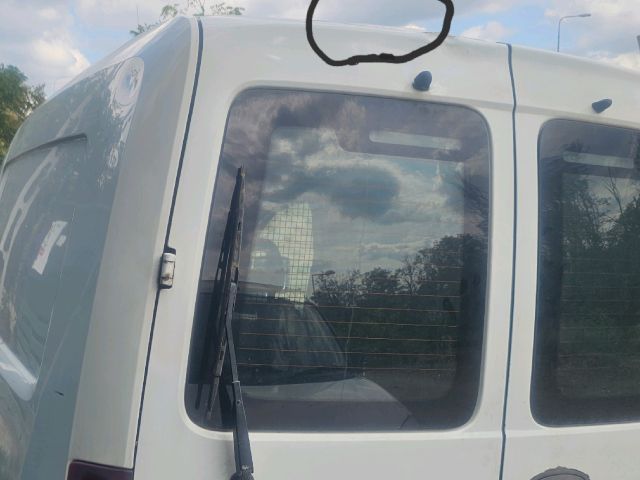 bontott OPEL COMBO Bal Csomagtérajtó (Részeivel)
