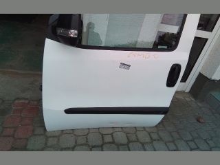 bontott OPEL COMBO Bal első Ajtó (Részeivel)