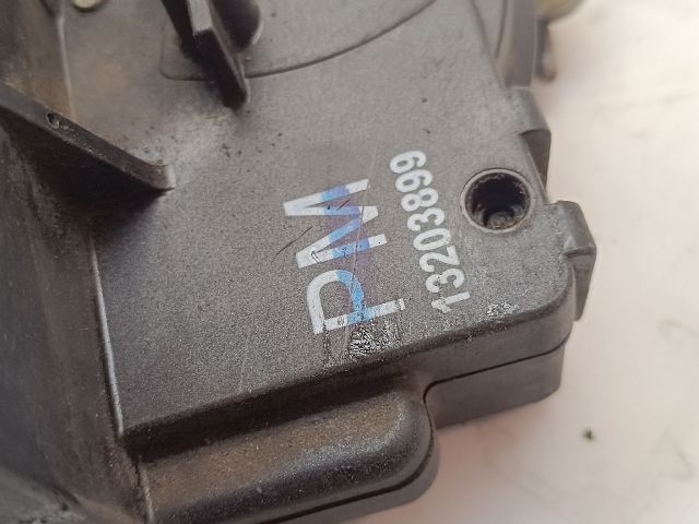 bontott OPEL COMBO Bal első Ajtózár