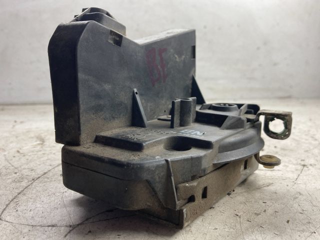 bontott OPEL COMBO Bal első Ajtózár