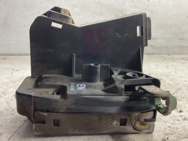 bontott OPEL COMBO Bal első Ajtózár