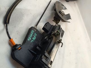 bontott OPEL COMBO Bal első Ajtózár