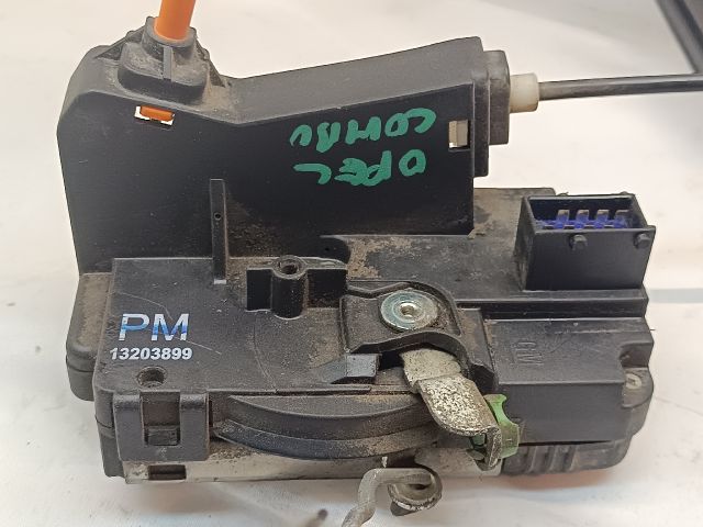 bontott OPEL COMBO Bal első Ajtózár