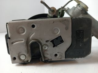 bontott OPEL COMBO Bal első Ajtózár