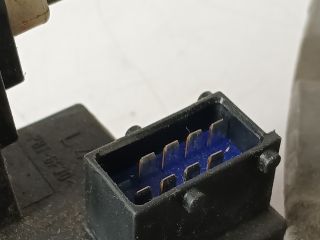 bontott OPEL COMBO Bal első Ajtózár