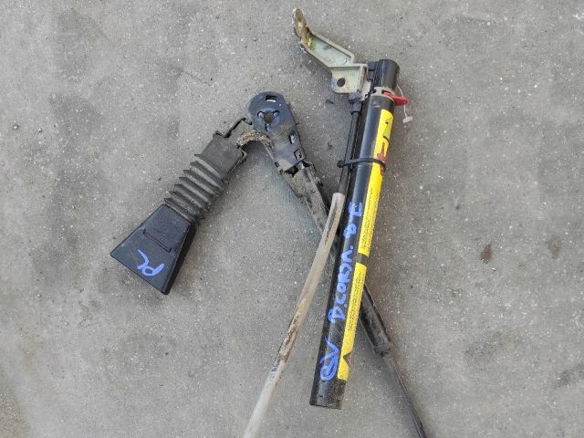 bontott OPEL COMBO Bal első Biztonsági Öv Csat