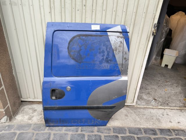bontott OPEL COMBO Bal hátsó Ajtó (Üres lemez)