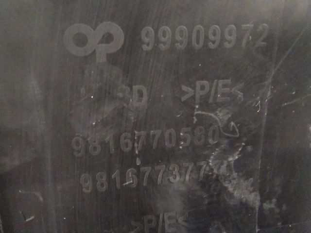 bontott OPEL COMBO Bal hátsó Lökhárító Sarok (Műanyag)