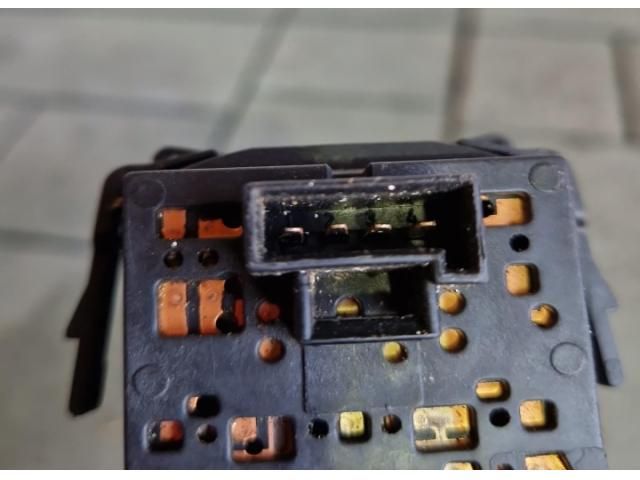 bontott OPEL COMBO Bal Kormánykapcsoló Irányjelző