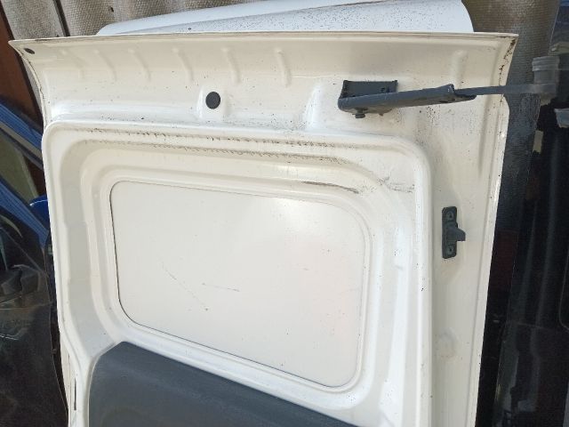 bontott OPEL COMBO Bal Tolóajtó (Részeivel)