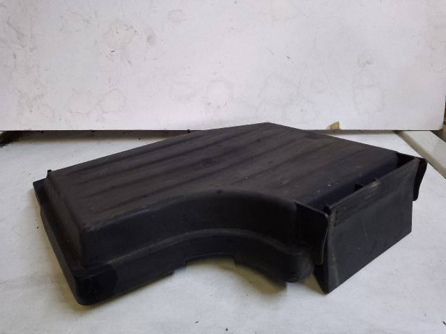 bontott OPEL COMBO Biztosítéktábla Fedél