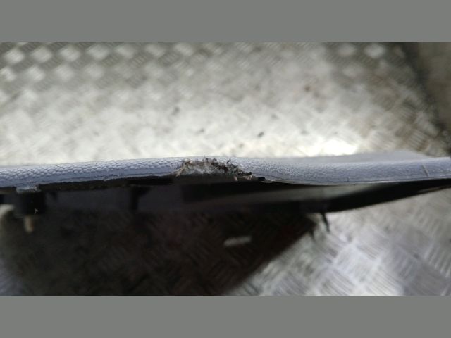 bontott OPEL COMBO Csomagtérajtó Kárpit