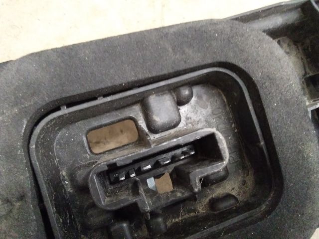 bontott OPEL COMBO E Bal Hátsó Lámpa Foglalat