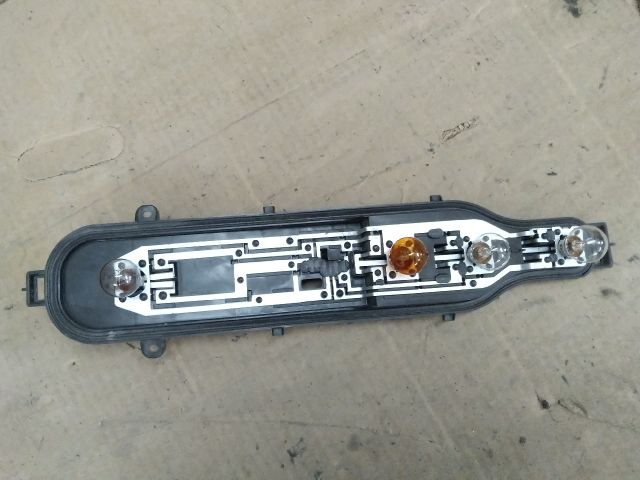 bontott OPEL COMBO E Bal Hátsó Lámpa Foglalat