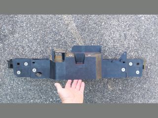 bontott OPEL COMBO E Első Lökhárító Tartó Felső