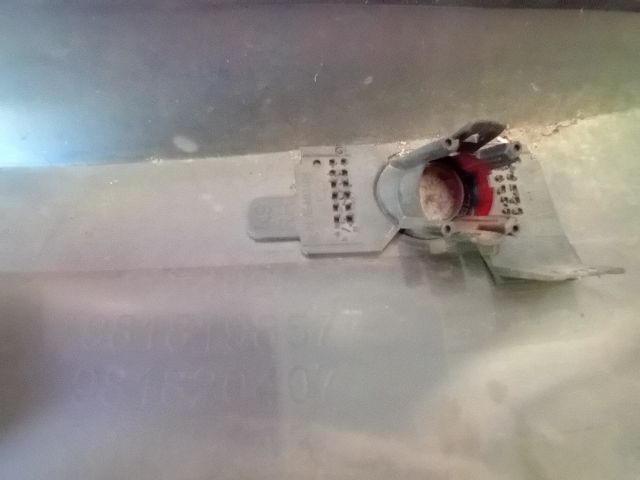 bontott OPEL COMBO E Jobb első Lökhárító Sarok