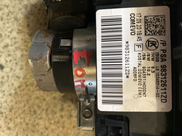 bontott OPEL COMBO E Kormányoszlop Vezérlő