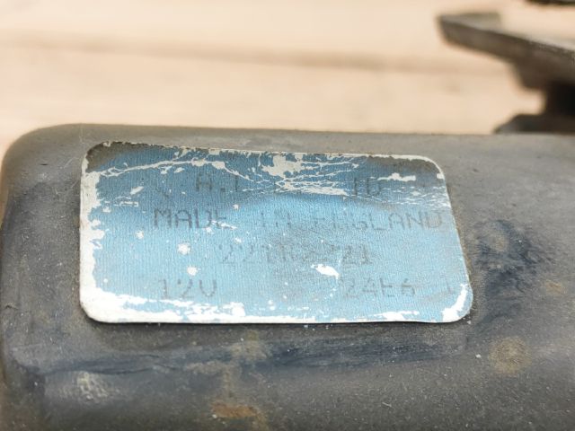 bontott OPEL COMBO Első Ablaktörlő Szerkezet Motorral