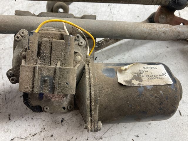 bontott OPEL COMBO Első Ablaktörlő Szerkezet Motorral