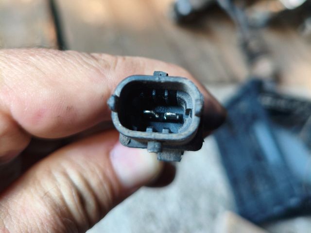 bontott OPEL COMBO Első ABS Jeladó