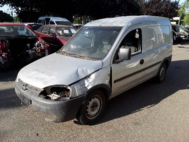 bontott OPEL COMBO Első Lökhárító Merevítő (Fém)