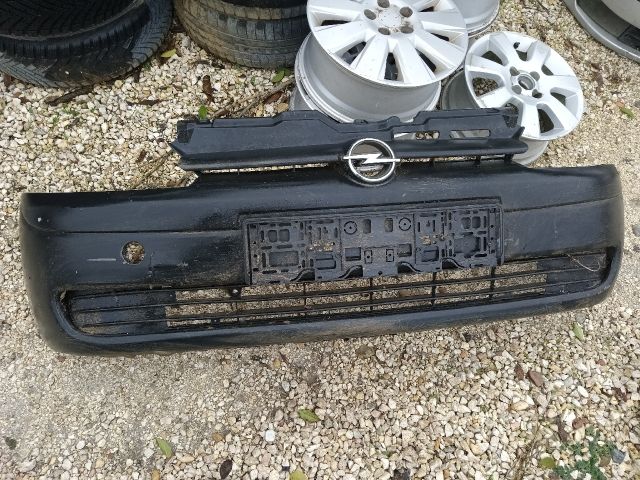 bontott OPEL COMBO Első Lökhárító (Részeivel)