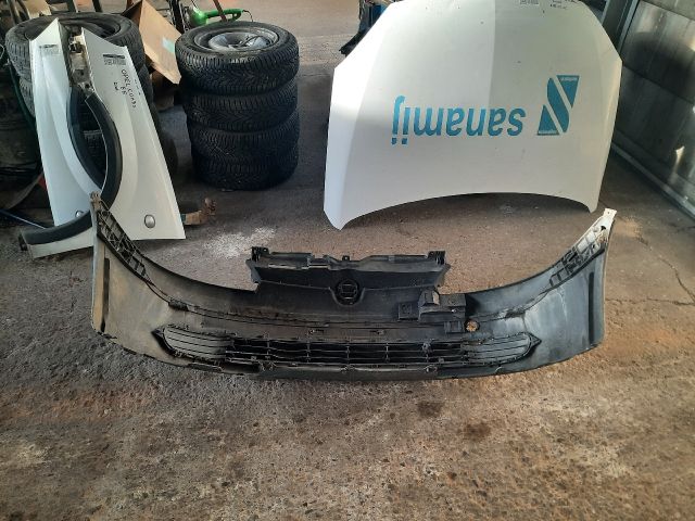 bontott OPEL COMBO Első Lökhárító (Üresen)