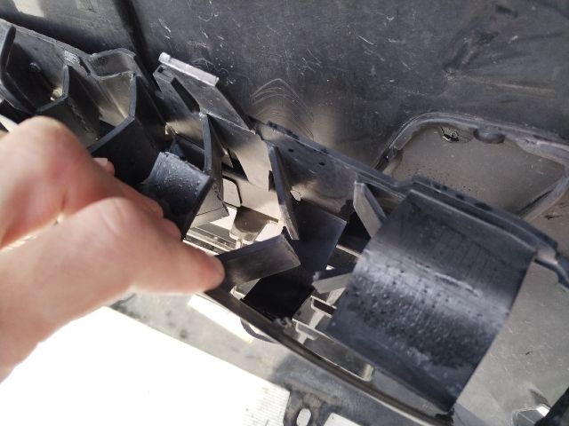 bontott OPEL COMBO Első Lökhárító (Üresen)