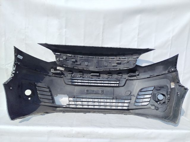 bontott OPEL COMBO Első Lökhárító (Üresen)