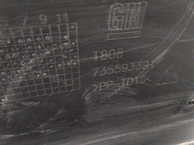 bontott OPEL COMBO Első Lökhárító (Üresen)