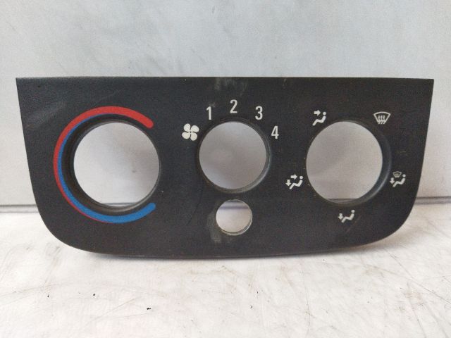 bontott OPEL COMBO Fűtéskapcsoló Keret