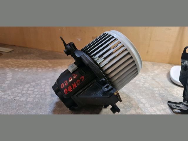 bontott OPEL COMBO Fűtőmotor (Klímás)