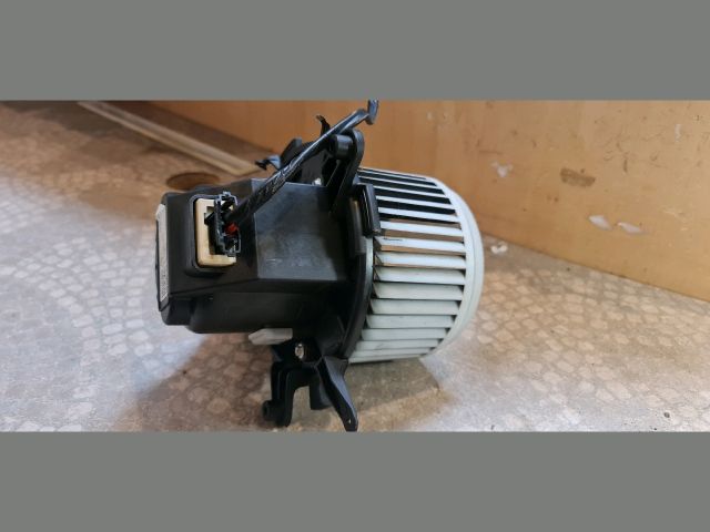 bontott OPEL COMBO Fűtőmotor (Klímás)