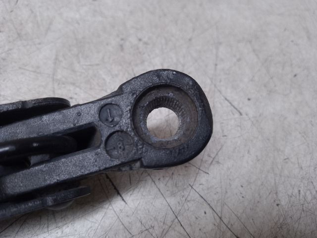 bontott OPEL COMBO Hátsó Ablaktörlő Kar